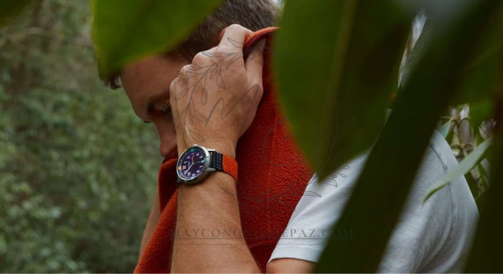 Discover How Solar Watches with Unique Features Enhance Everyday Convenience